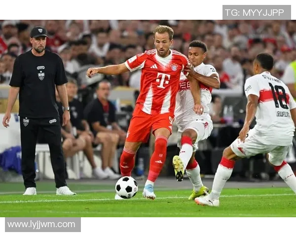 德甲联赛第11轮拜仁慕尼黑主场对阵弗赖堡的比赛结果及前瞻分析